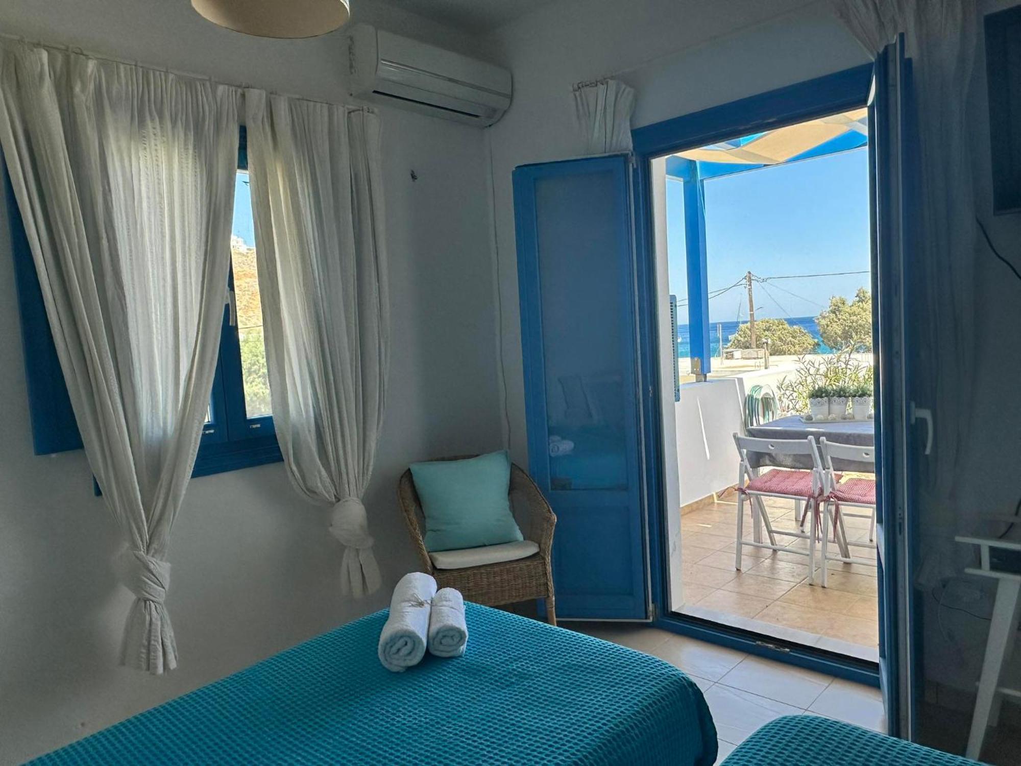 Blue Meadow Villa Livadi  Exterior photo